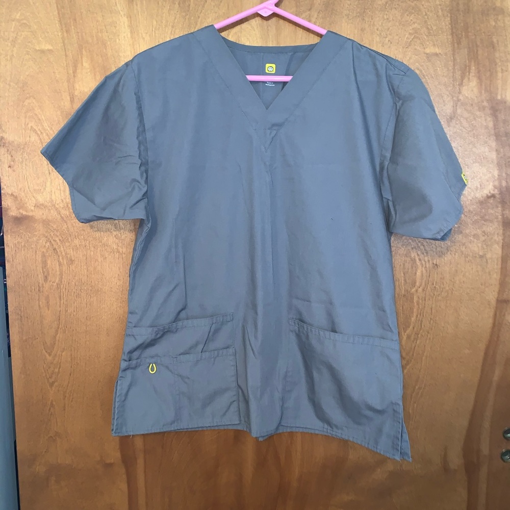 Wonderwink scrub top